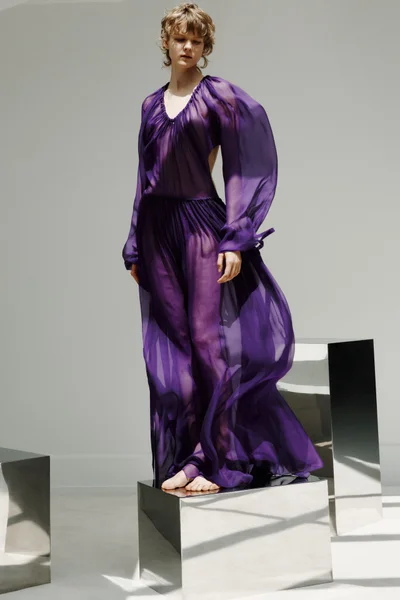 Look 17